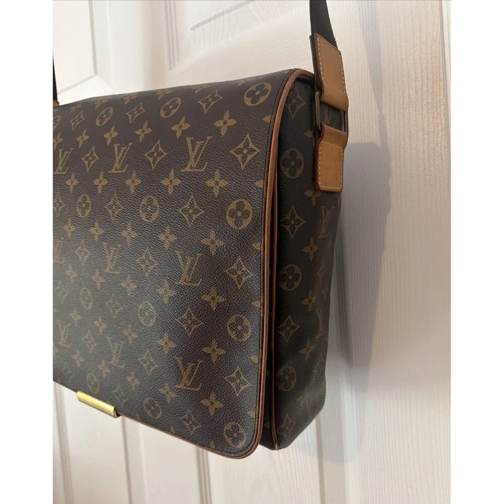 VINTAGE Louis Vuitton Monogram Abesses Shoulder Bag 14x11x3